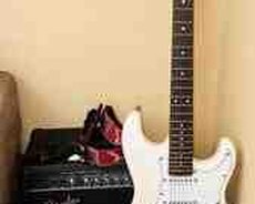 Elektro gitara Fender Stratocaster 3S+ Amfi TG 40R