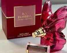 Very Good Girl Glam Eau de Parfum ətri