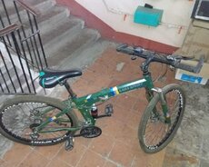 Velosiped satılır