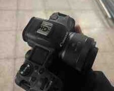 Fotoaparat Canon R5  Canon rf 50 mm  rf 24-105