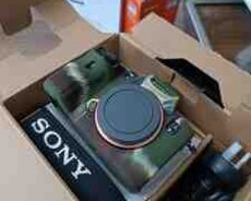 Sony A7 III Body + Sony FE 50mm f1.8