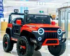 Uşaq avtomobili Jeep ST33