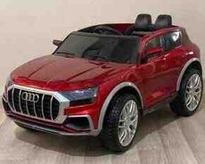 Uşaq avtomobili Audi Q8