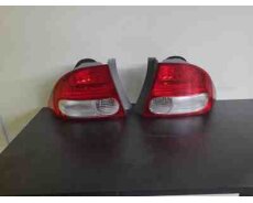 Honda Civic stop işıqları