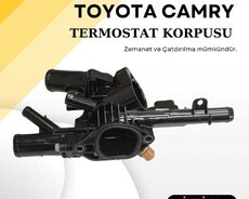 Toyota Camry Termostat Korpusu